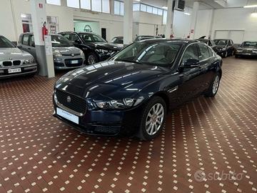 Jaguar XE 2.0 D Turbo 180 CV AWD aut. Portfolio - 