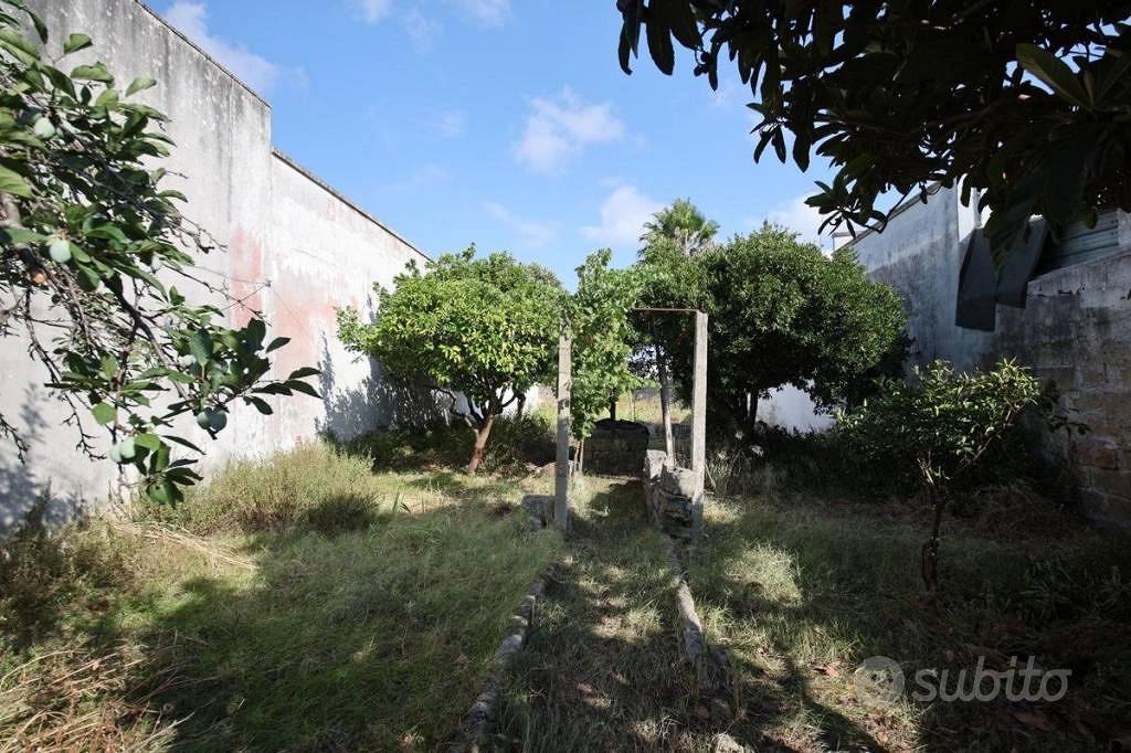 Terreno di 306 m² a Torchiarolo - Vista 4