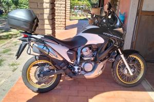Honda Transalp 700