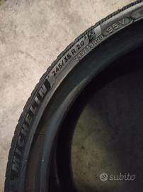 GOMME INVERNALI 245/35 R20 305/30 R21