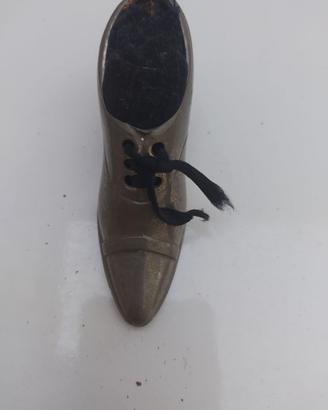 Puntaspilli a Forma di Scarpa Epoca Vittoriana