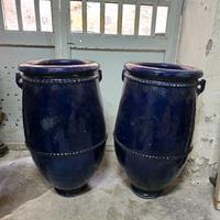 Coppia di orcioni blu smaltati in terracotta 