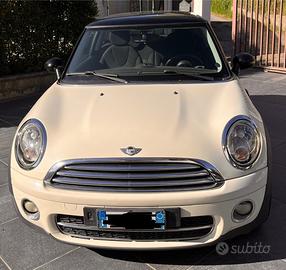 MINI COOPER D R56