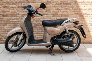 Aprilia Scarabeo 100 2t - 19145 km - beige sabbia