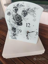 Orologio da tavolo in vetro 