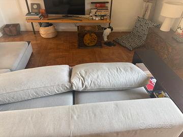 Grande divano angolare destro tessuto grigio