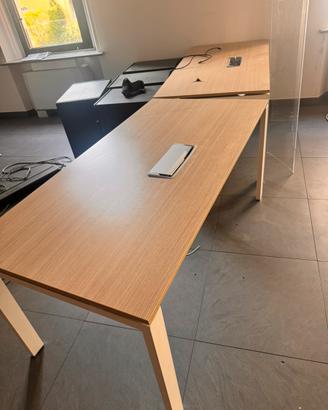 Tavoli da ufficio mensole comó