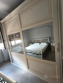 armadio in legno camera 