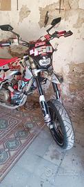 Honda hm CRM 450 supermotard