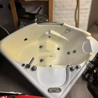 Vasca in vetro resina