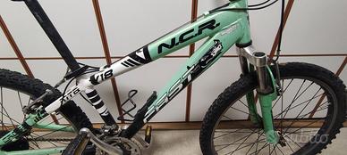 Bicicletta MTB 24" 18 rapporti