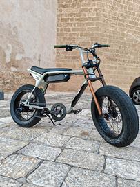 Super73 ZX 2000W 55Km/h Moon Rock COME NUOVA