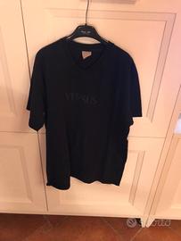T shirt Versace Versus Vintage anni 80 tg L slim