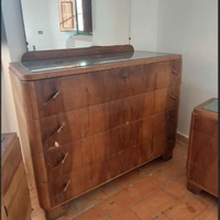 Como con specchio e comodini con marmo