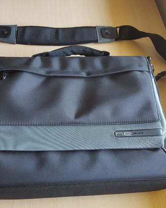 Borsa tracolla porta PC Belkin 15.6"