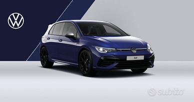 Noleggio auto a lungo termine