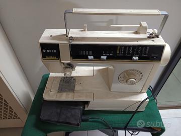 Macchina da cucire singer