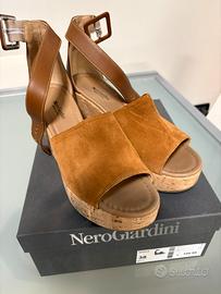 Sandali donna con zeppa mis. 38