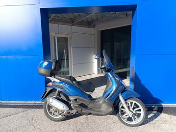 Piaggio Beverly 250