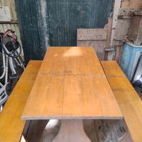 TAVOLO CON PANCHE RICHIUDIBILE A PARETE