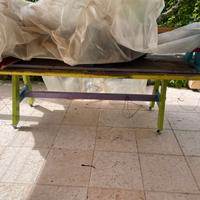 Tavolo da esterno in legno con 2 panche