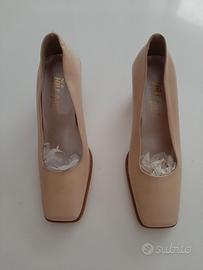 Scarpe décolleté beige n. 37