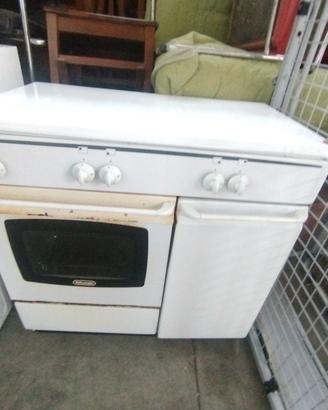 cucina a gas con forno esterna