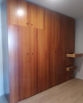Armadio legno massiccio 