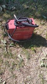 saldatrice a filo continuovo