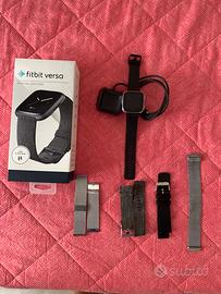 Fitbit Versa Special Edition + cinturini extra