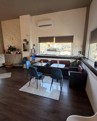 Attività / Licenza di 120 m² con 1 locale a Matera