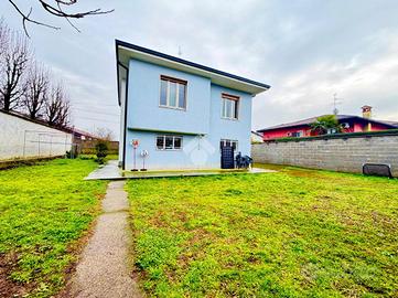 VILLA SINGOLA A CASTELLEONE