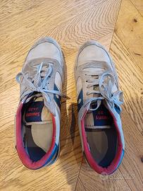 3 paia di scarpe da battaglia, usate, nr.44