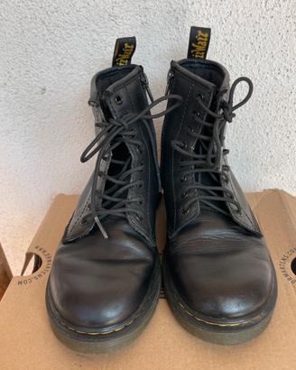 Dr martens n 34 neri anfibi