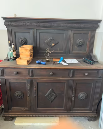 Credenza Romagnola