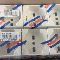 prese bivalenti/shuko GEWISS  GW20246