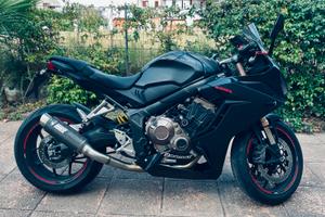 Honda CBR 650 del 2019 pat. A2 - km 17500