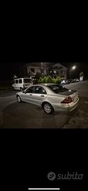 Mercedes c 220