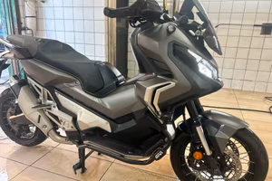xadv 750