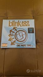 CD  Blink 182  			