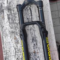 Rockshox Domain RC