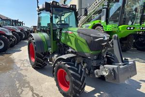 TRATTORE FENDT MODELLO 211P PROFI+