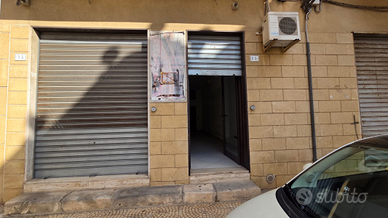 Massafra Locale Commerciale