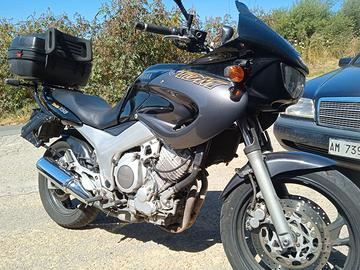 Yamaha TDM 850