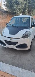  quadriciclo elettrico pesante. 