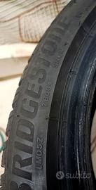 Pneumatici invernali Bridgestone 225/45 R17