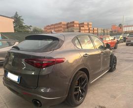 Alfa Romeo Stelvio 2.2 Q4 Veloce sinistrato - 2021