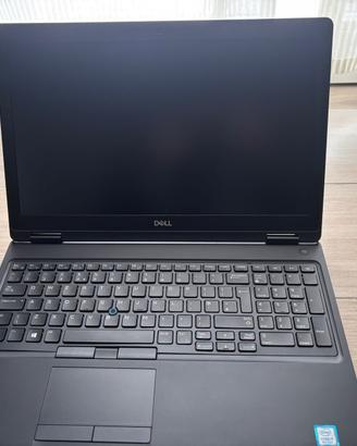 Dell Latitute 5590 non funzionante