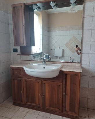 Mobile bagno stile arte povera