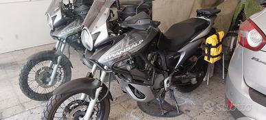 Honda Transalp 700